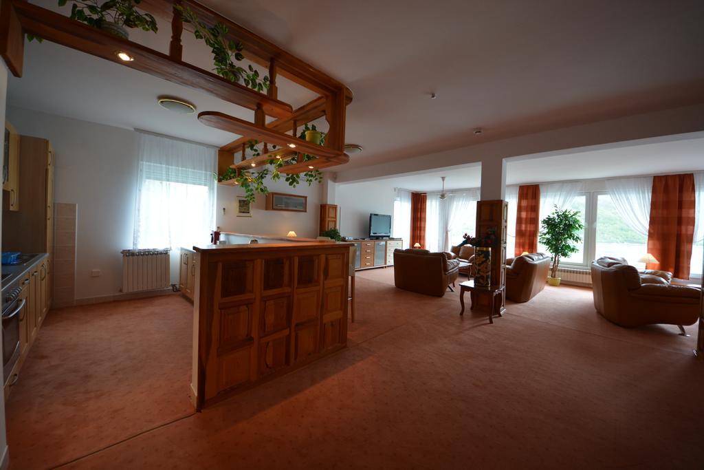 Villa Jablanica Lake Eksteriør billede